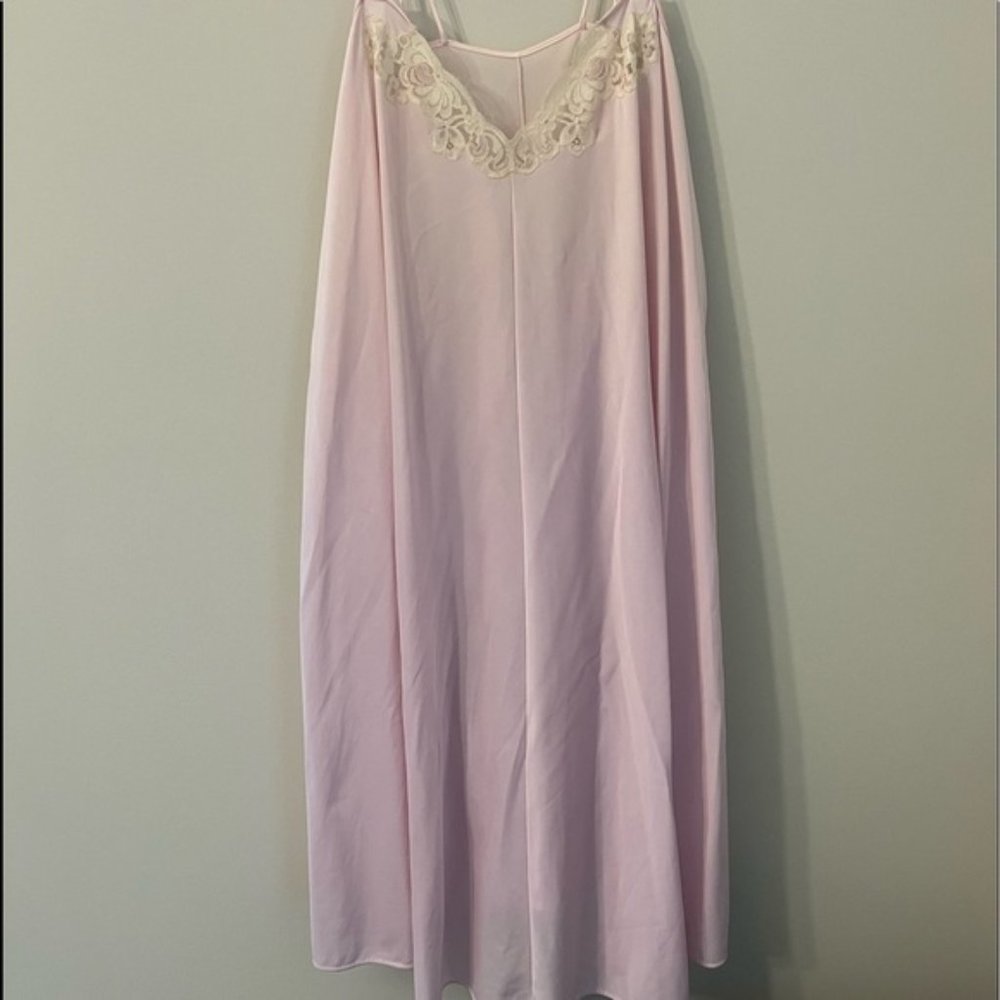 vintage vanity fair night gown